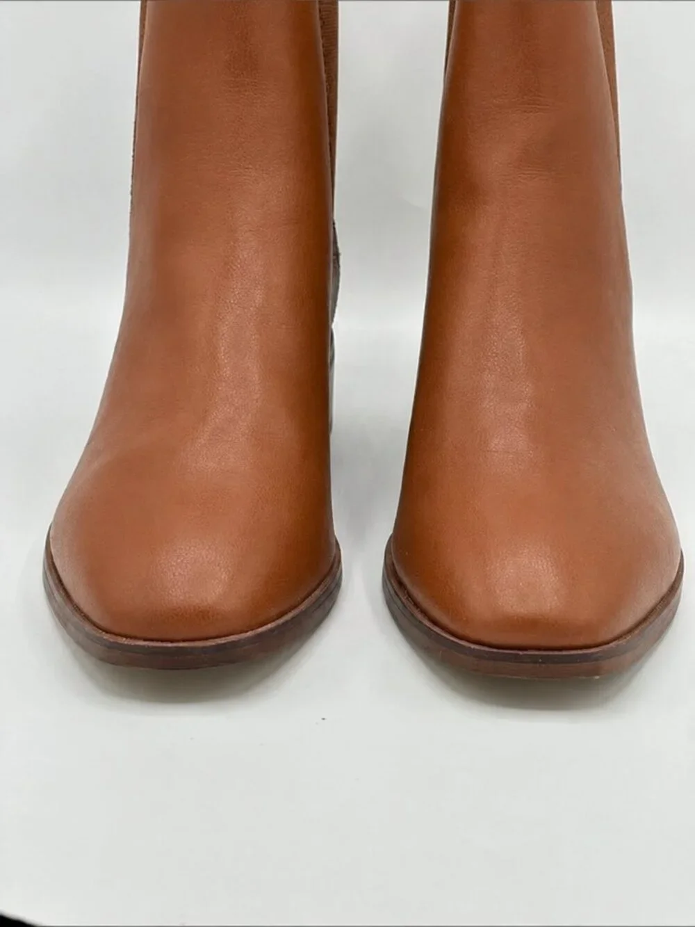 J. Crew Tan Vegan Leather Chelsea Boots Size 8 Pull-On